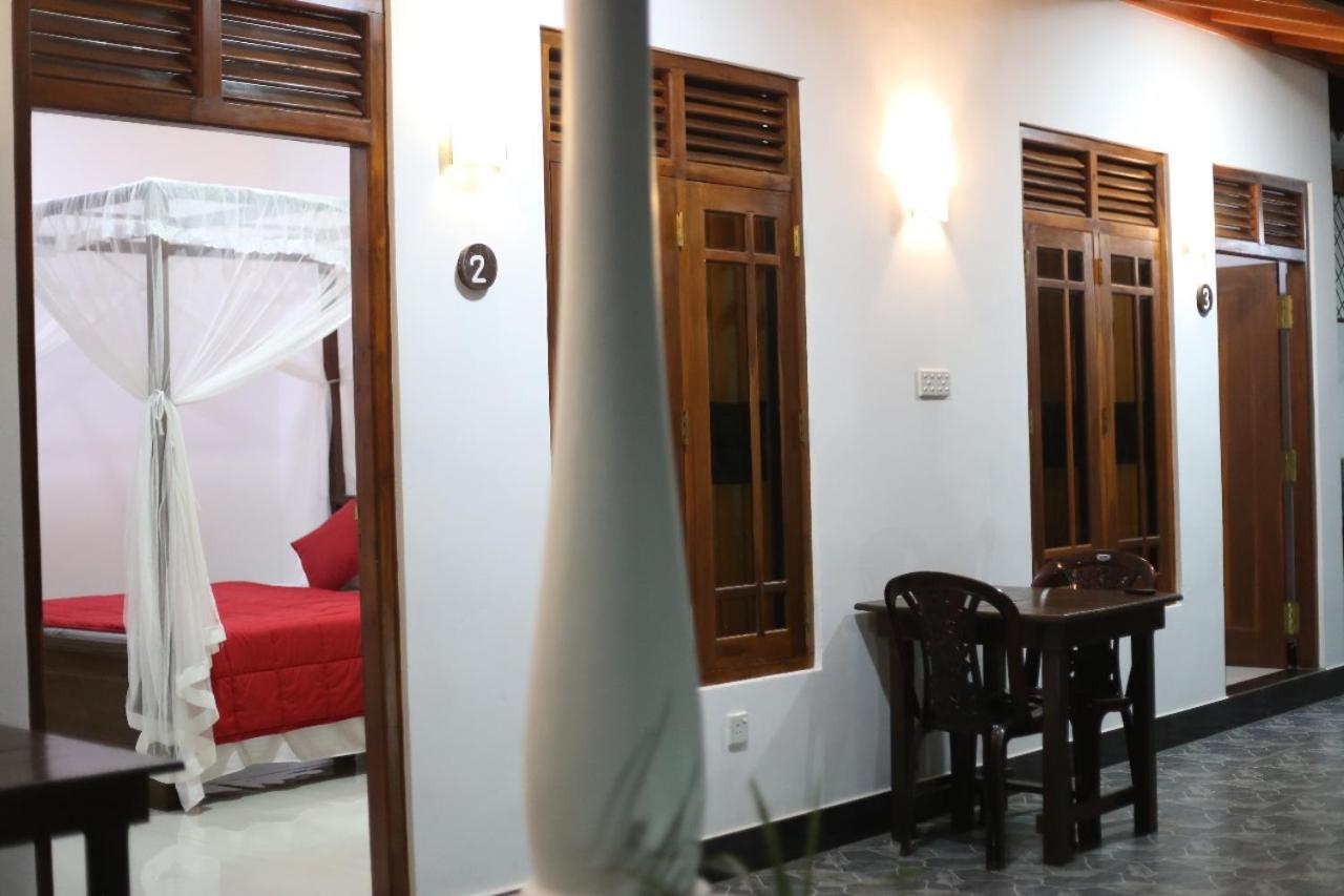 Bakery Family Guest House Мірісса Номер фото